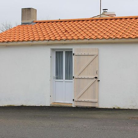 Вилла Un Petit Coin De Campagne Dans Le Pays De Saint-Gilles Экстерьер фото